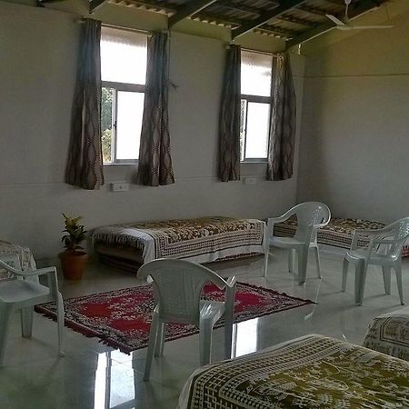 Palm Springs Lake Resort Jaitāpur Exterior foto